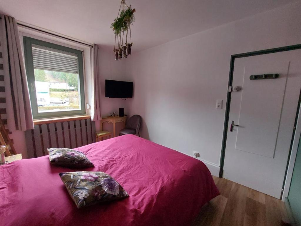 생 모리스 쉬르 모젤 Au Bonheur Fait Maison B&B 외부 사진
